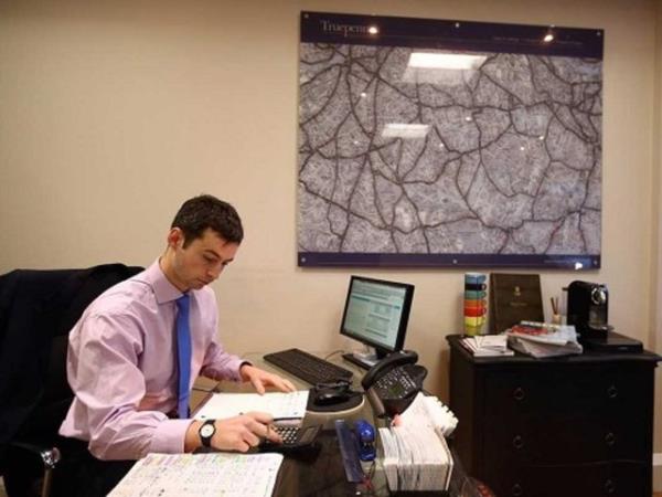 19. FNANSAL YNETCLK<br>  Gnmzdeki ortalama yllk kazan: 115,320 dolar<br>  2024'te ngrlen i pozisyonu says: 37,700